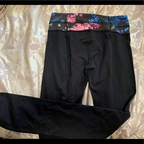 Lululemon Skinny Groove Pants - Picture 5 of 9